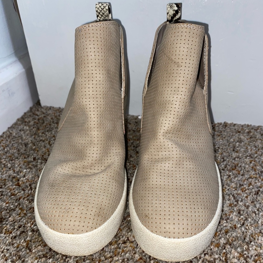 ankle boots with heal